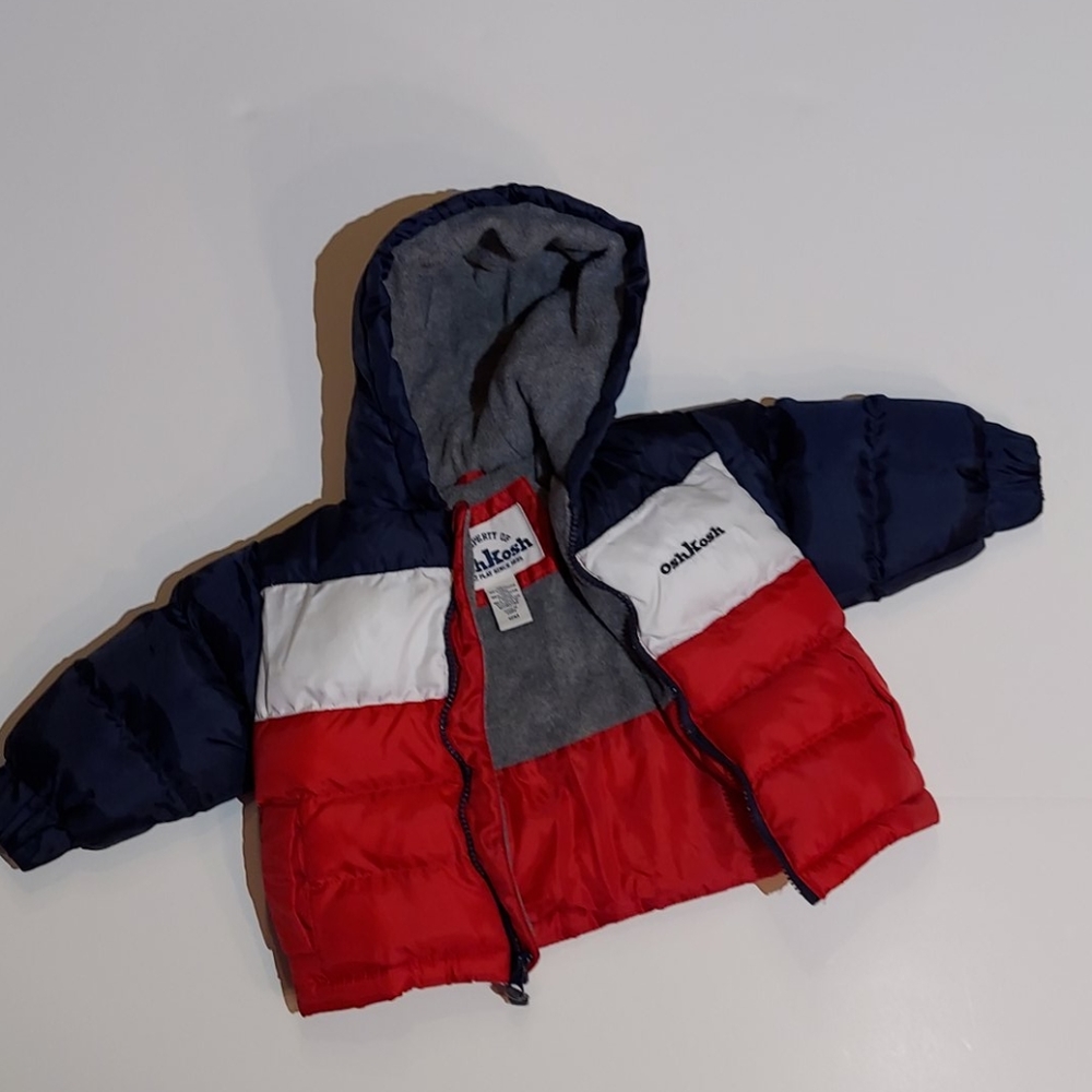 Osh Kosh Coat 12M zipper and hood